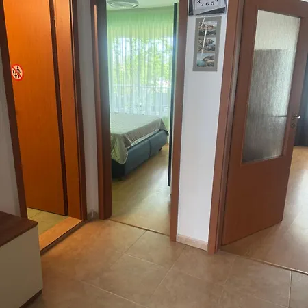 Yassen * Slăntjev Brjag